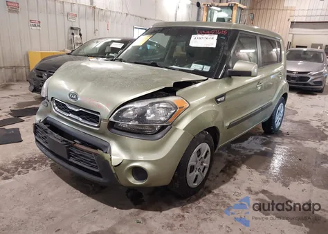 2012 Kia Soul z USA, uszkodzony, nr VIN KNDJT2A58C7424894